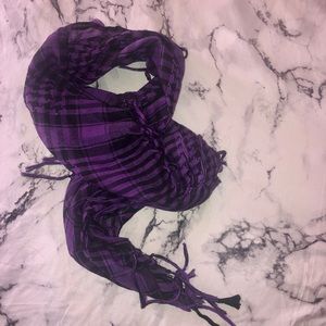 Purple retro scarf